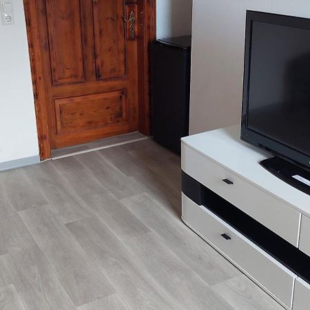 Zu Hause Auf Zeit Bei Marion Apartman Bobbau Kültér fotó