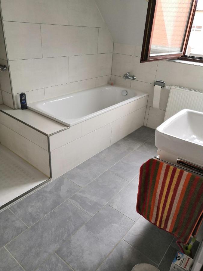 Zu Hause Auf Zeit Bei Marion Apartman Bobbau Kültér fotó